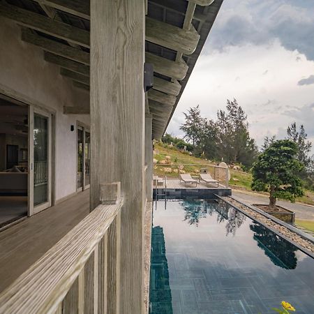Crown Retreat Quy Nhon Resort Exterior photo