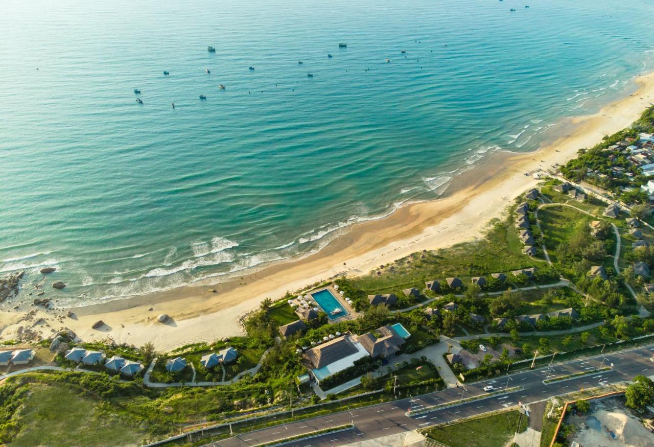 Crown Retreat Quy Nhon Resort Exterior photo