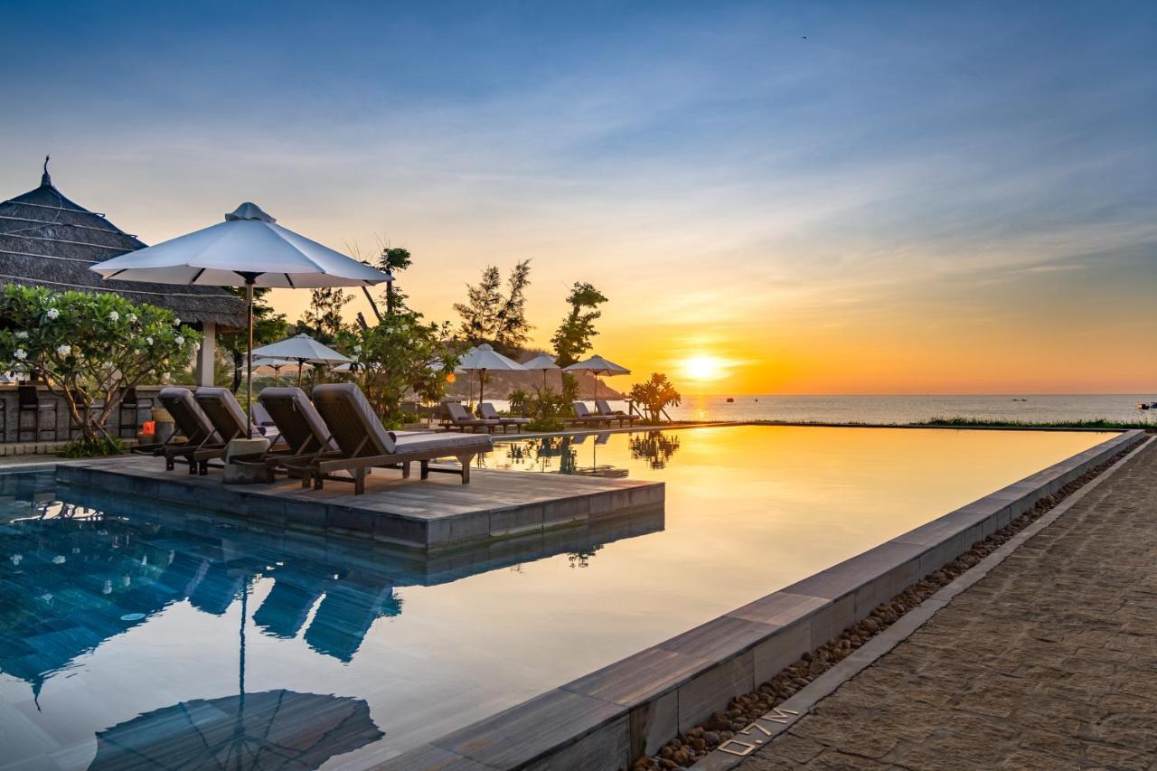 Crown Retreat Quy Nhon Resort Exterior photo