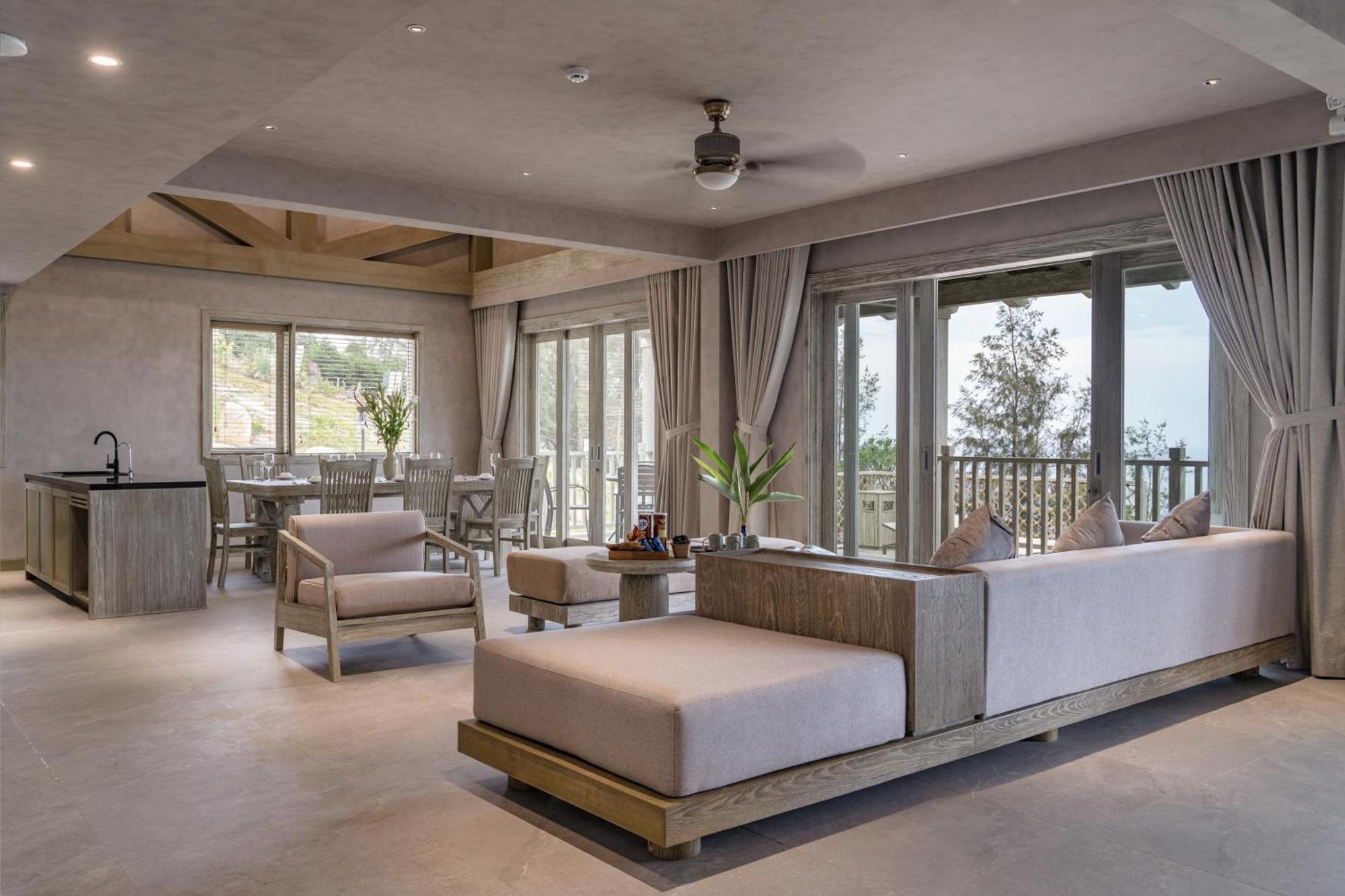Crown Retreat Quy Nhon Resort Exterior photo